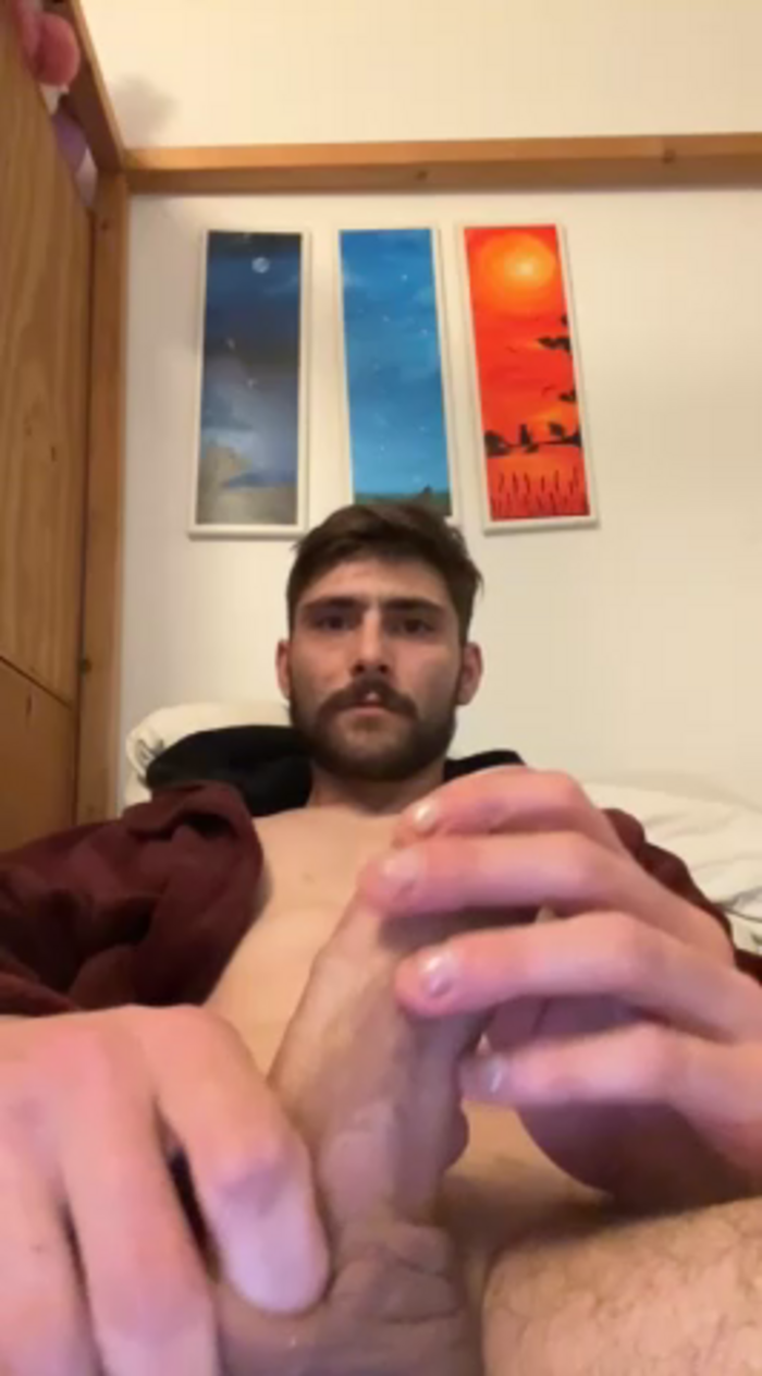Hugo34bg