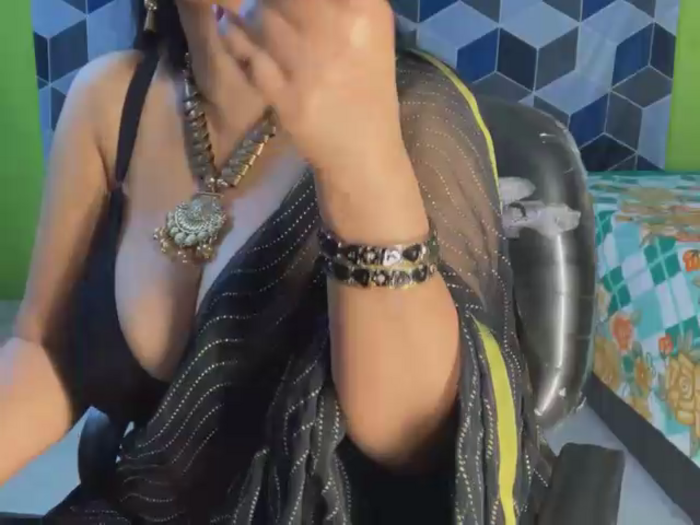 Aishwarya_101_
