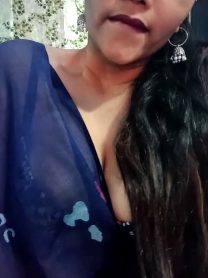 Hotty_sonia36