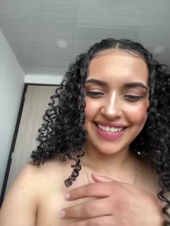 Lucy_Marin