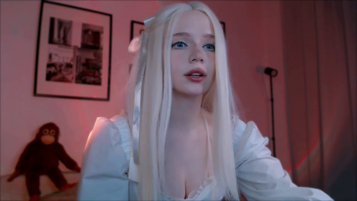 mili_coy