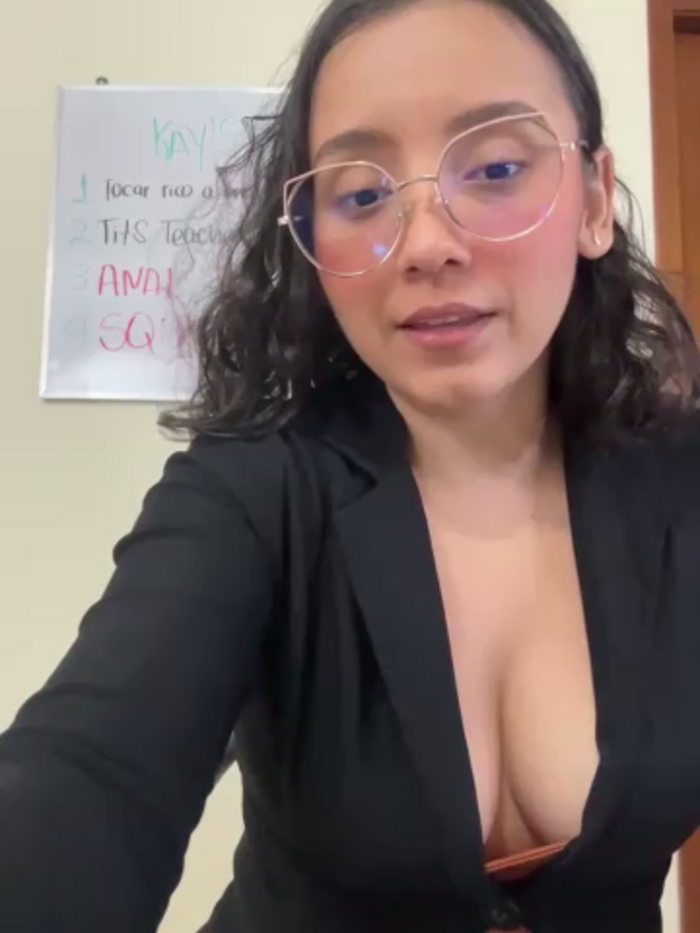 Kay_LustyWife