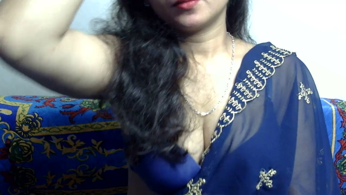 naughty_preeti