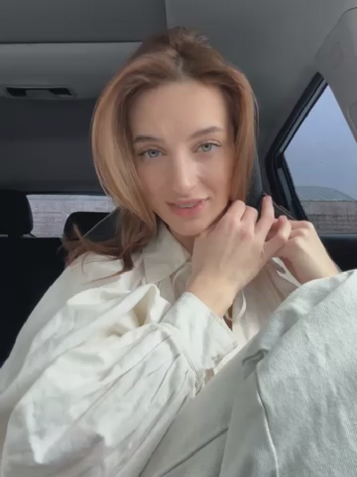 -AngelAri-