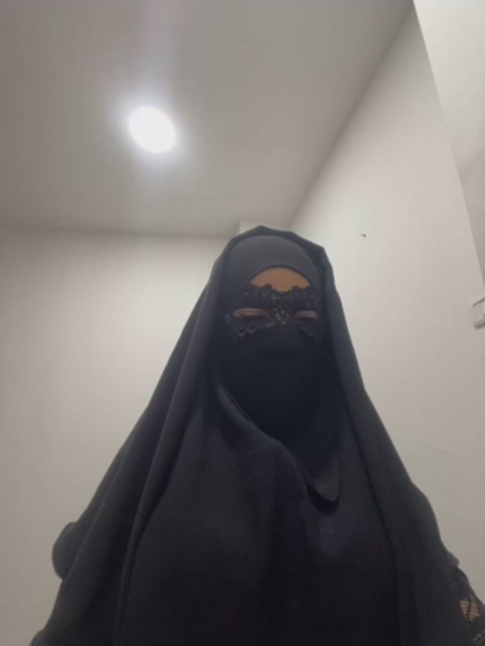 Hijabi_HotGirls