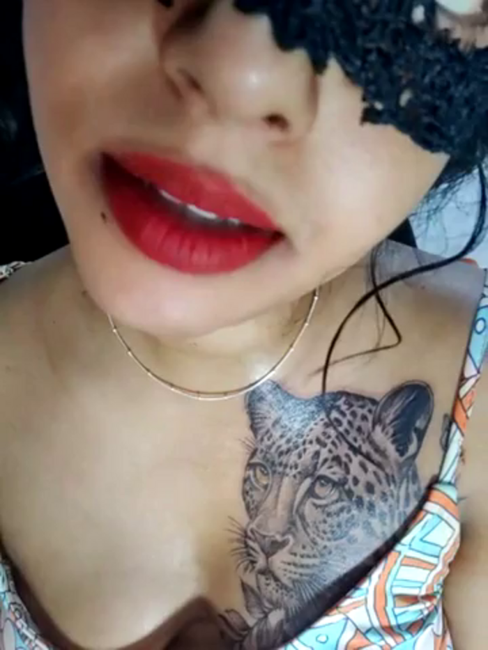 Sexy-Monikaa