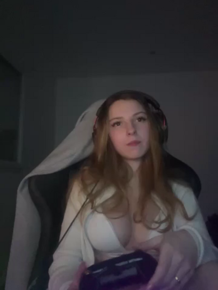 katyydel6