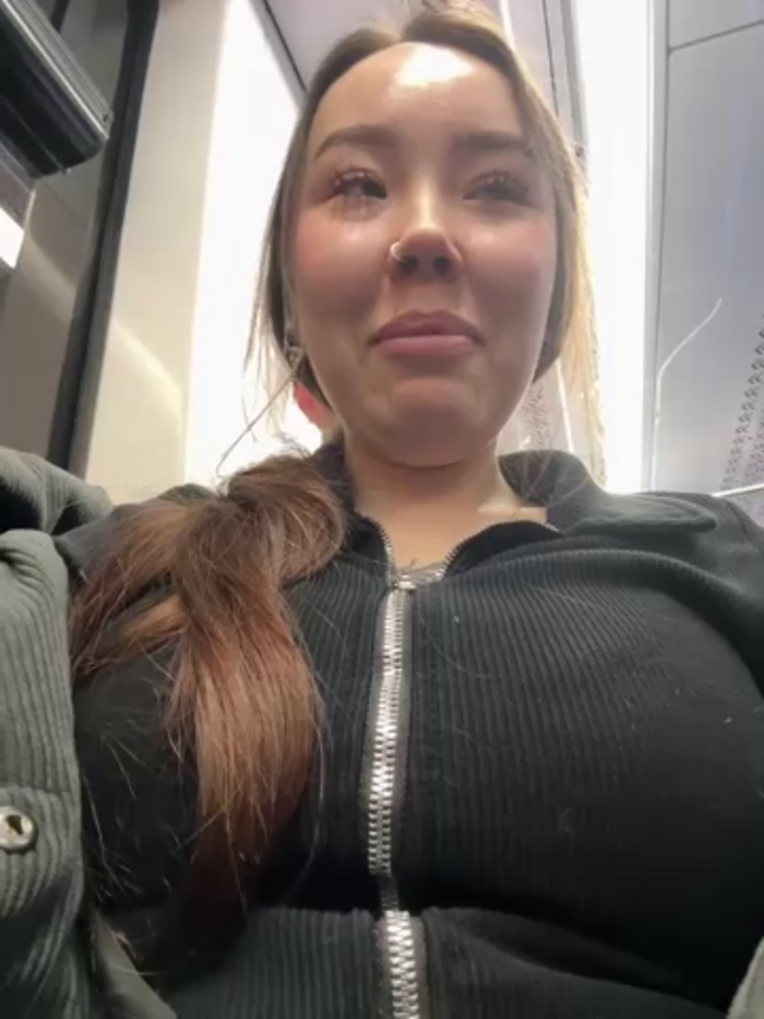 Asian_Asami