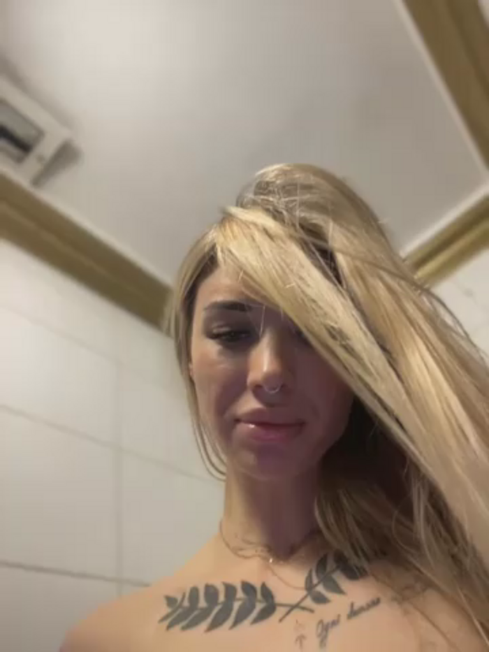 Charming_Ritta