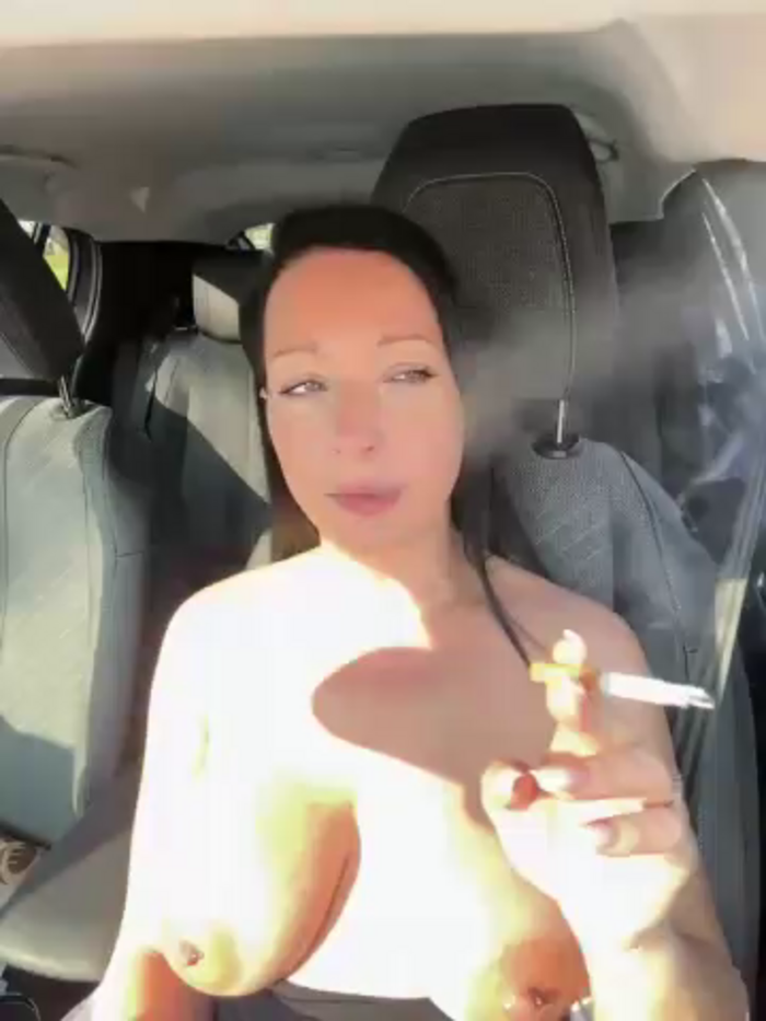 Viola_Beck