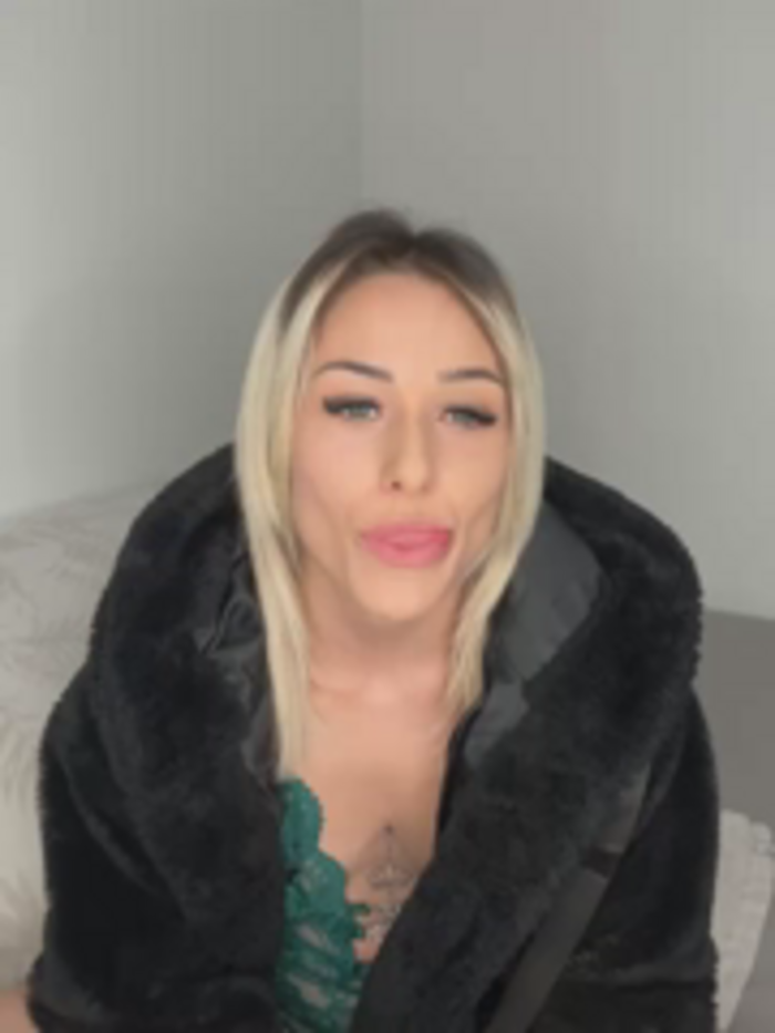 petrouchkaaa_
