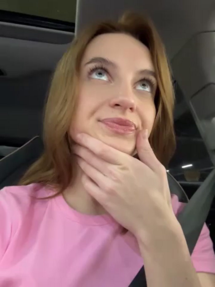 -AngelAri-