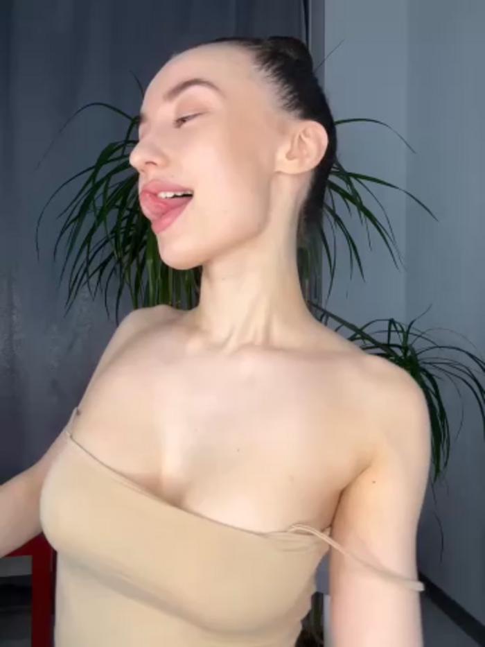 Polli_Kiss