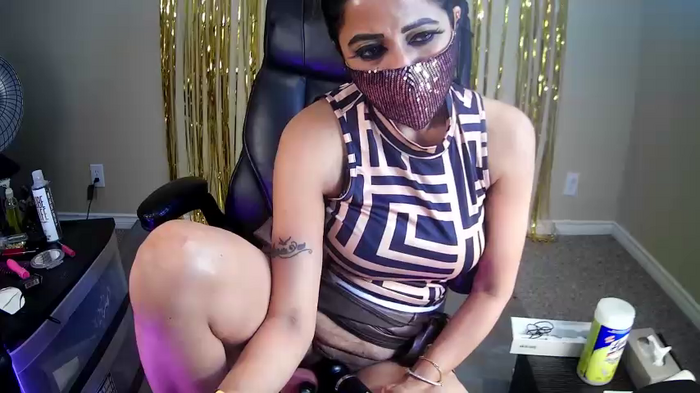 Ravishing_Roma
