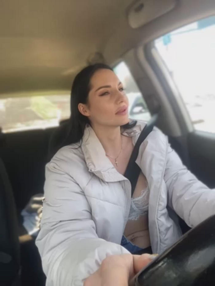 Roxana-Sexy