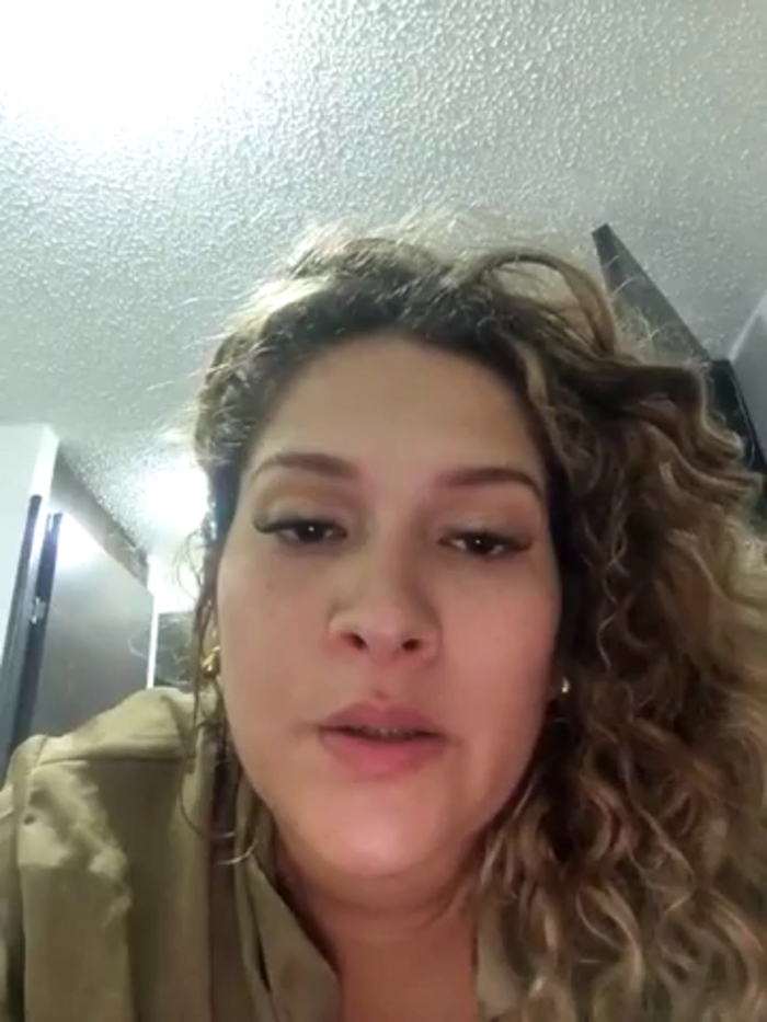 Sara_smiiith211