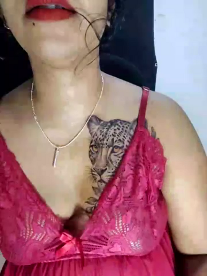 Sexy-Monikaa