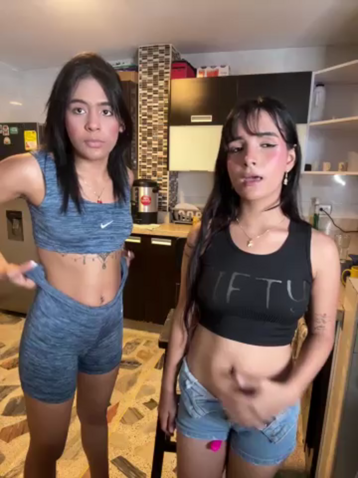kevin_hotgirls