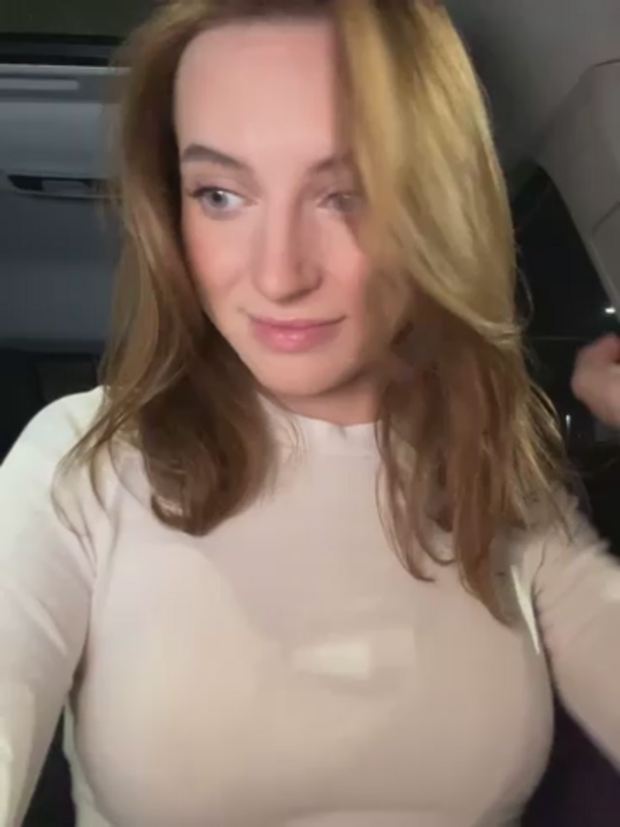 -AngelAri-