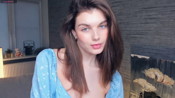 FloraDobb