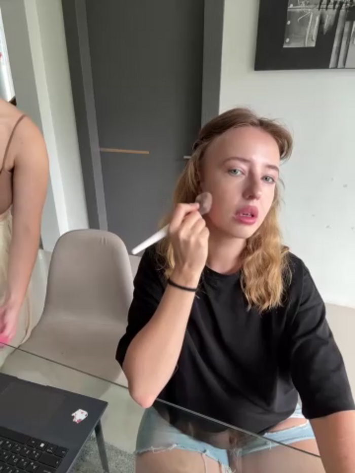 Nura_n_Sarah