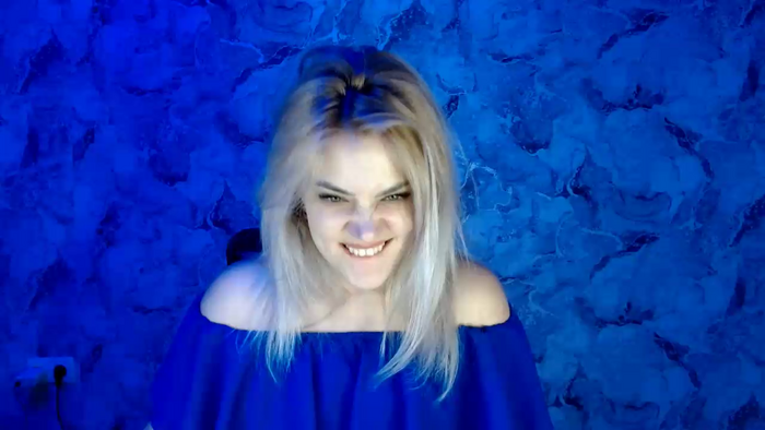 nika_gold1