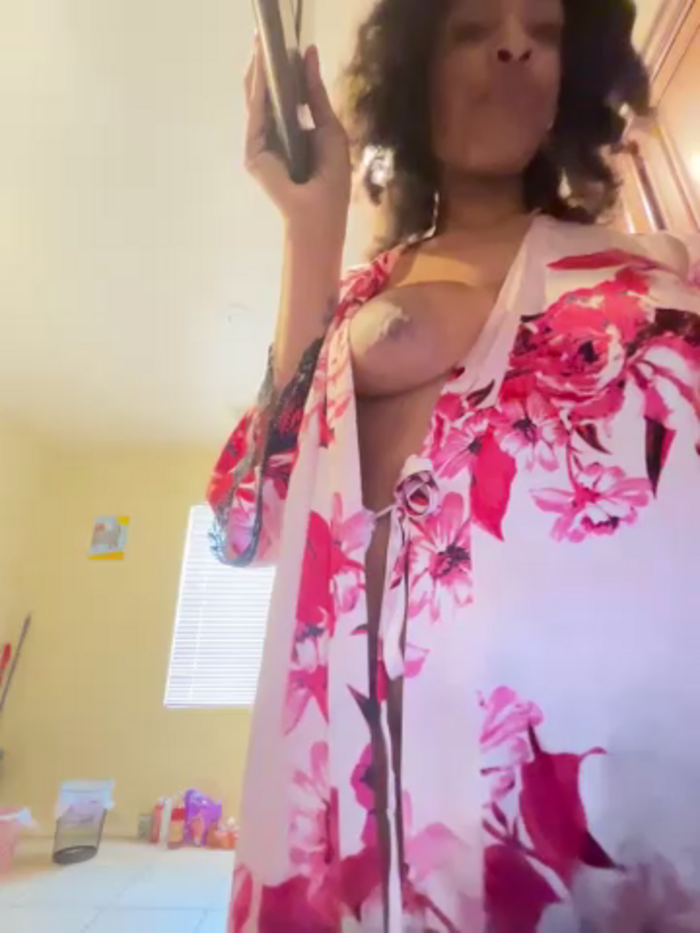 Cum2Charm