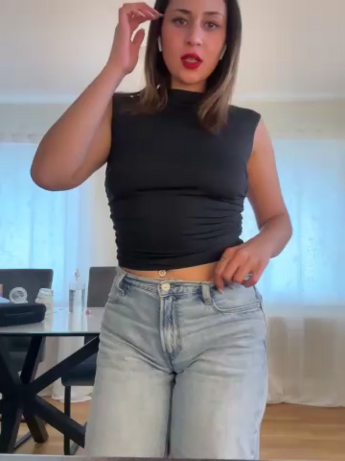 Lebanese-teen