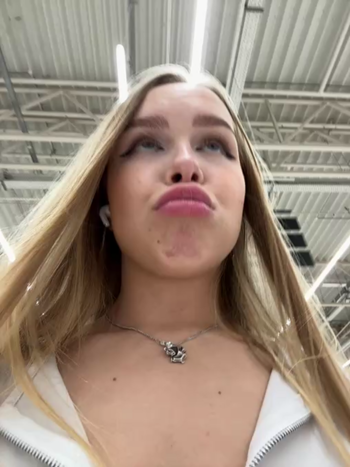 Liza_risky