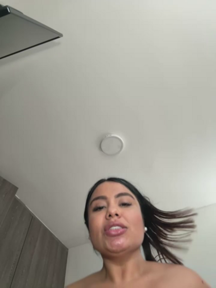 valeria2019hot