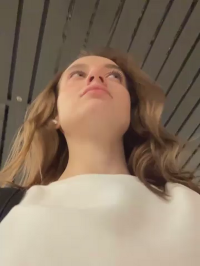-AngelAri-