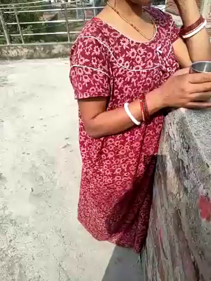 COUPLLE_VILLAGE
