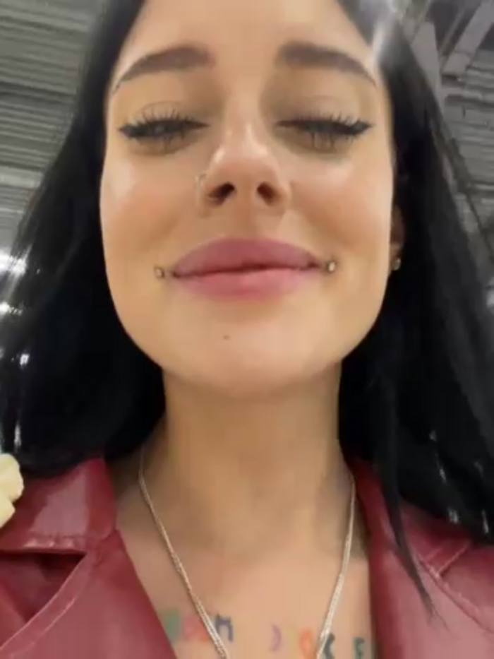 Melissa_crazy