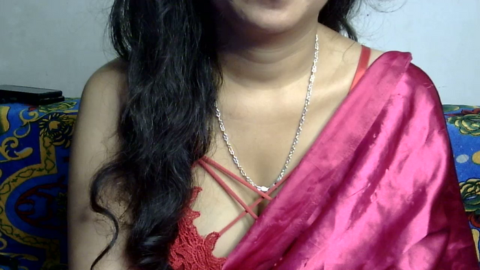 naughty_preeti