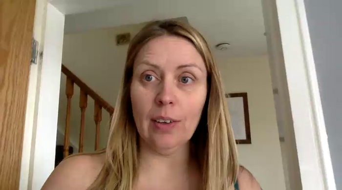 DirtyBanteringBlonde