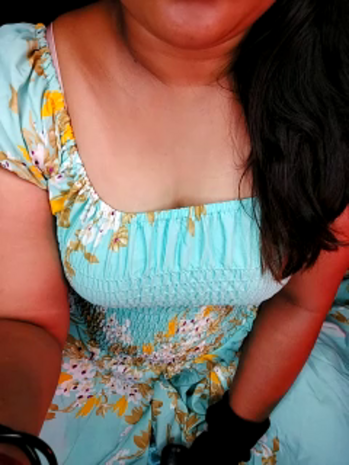 Divya_gowda_143