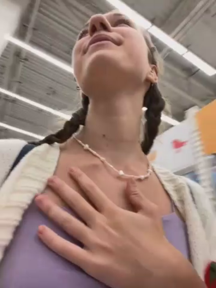 Lia__Love