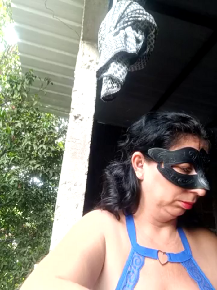 Mature-Mom