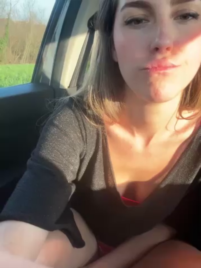 nicole_98