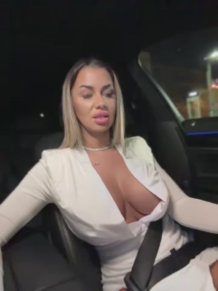 KirstieVegas