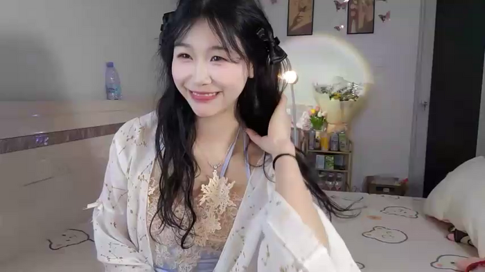Luminous163