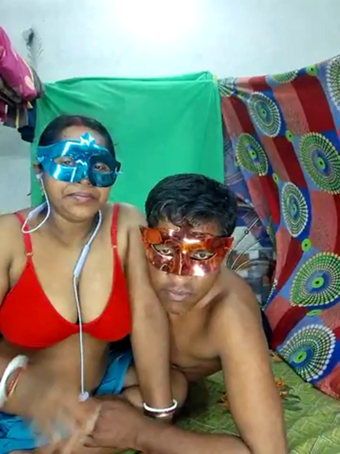 Real_Desi_Couple