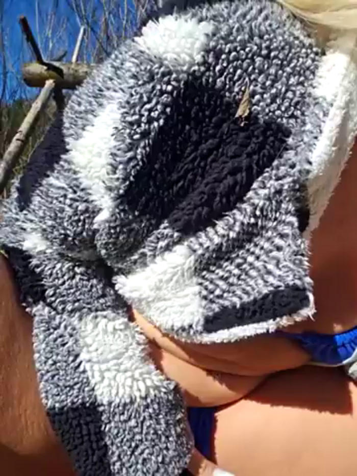 Sexy_Sparkling_