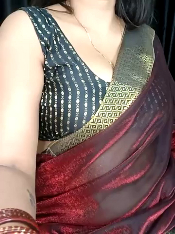kaamuk_shweta