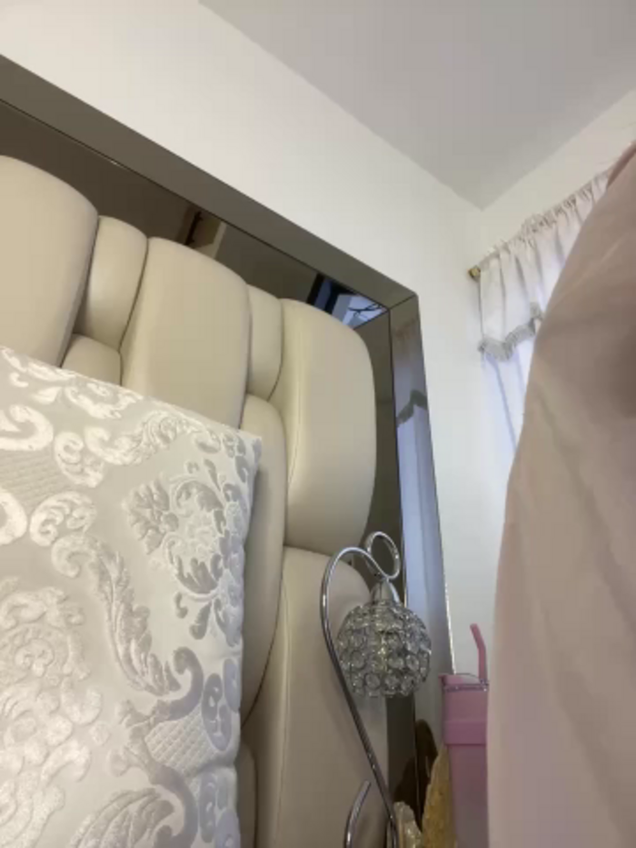 ALISSON_FOXXX1