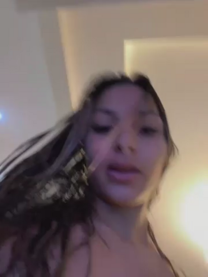 AliceStone19