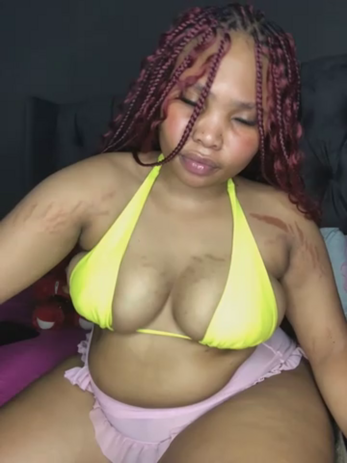 Anaelle24