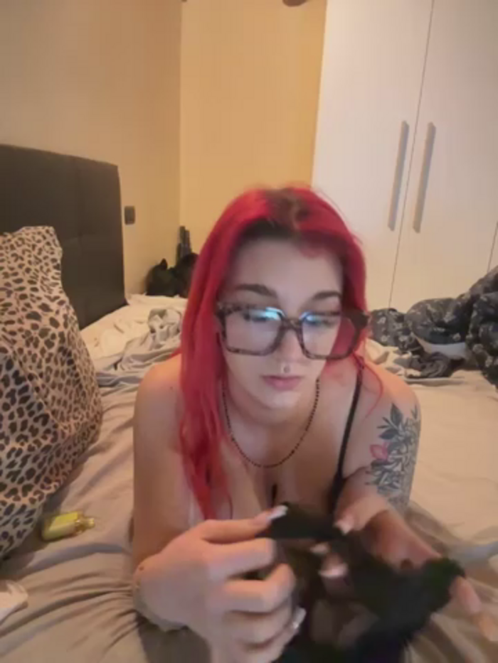 Dollyred
