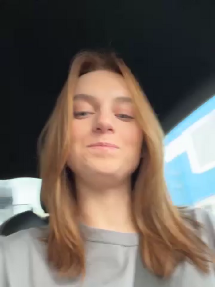 -AngelAri-