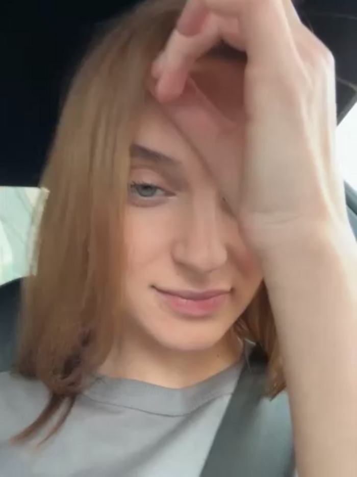 -AngelAri-